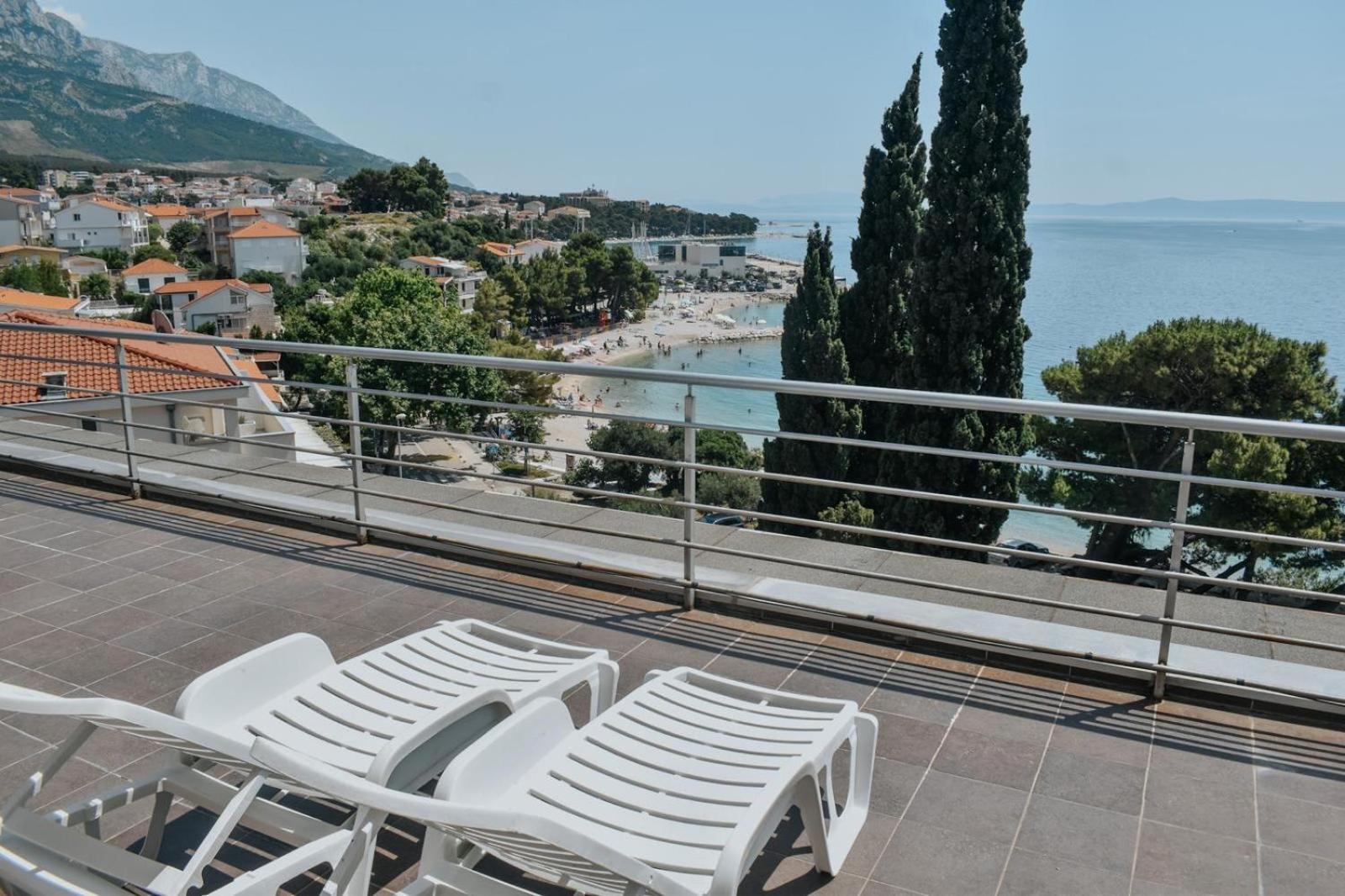 Motel Ljetni Raj Baška Voda Eksteriør billede
